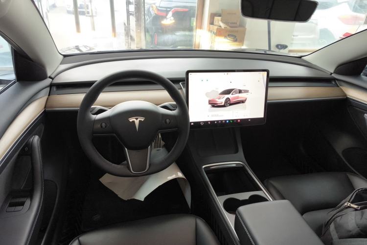 Used Tesla Model 3 2022 Rear-Wheel-Drive Version
