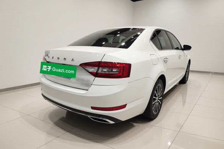 Used Skoda Octavia 2019 TSI230 DSG SmartDrive Luxury Edition China VI