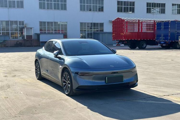 Used Zeekr 007 2024 Four-Wheel Drive Version 75 kWh Exterior 2