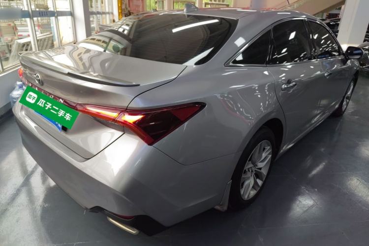 Used Toyota Avalon 2019 2.0L Luxury Edition China VI Standard Rear Right 45 Deg
