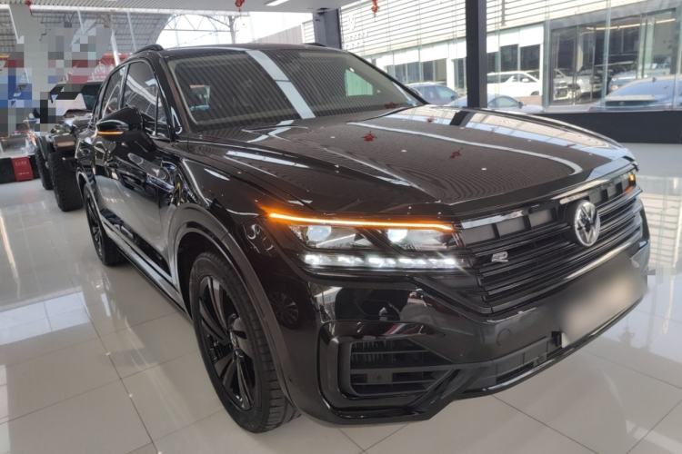 Used Volkswagen Touareg 2023 3.0 TSI Luxury Edition Obsidian Black Sport Package
