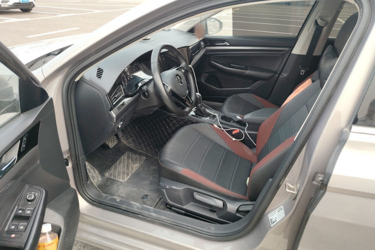 Used Volkswagen Bora 2021 1.5L Automatic Elite Smart Connect Edition Driver Seat