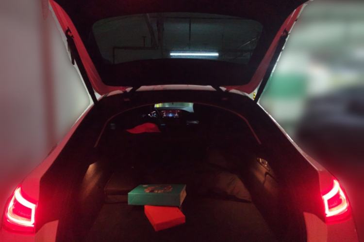 Used Mercedes-Benz GLE New Energy 2021 GLE 350 e 4MATIC Coupe SUV Trunk