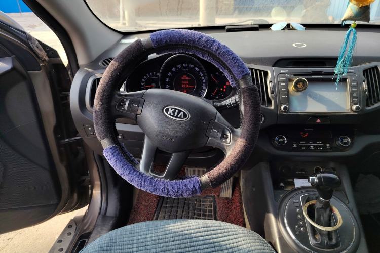 Used Kia Sportage R 2012 2.0L Automatic Two-Wheel Drive NAVI
