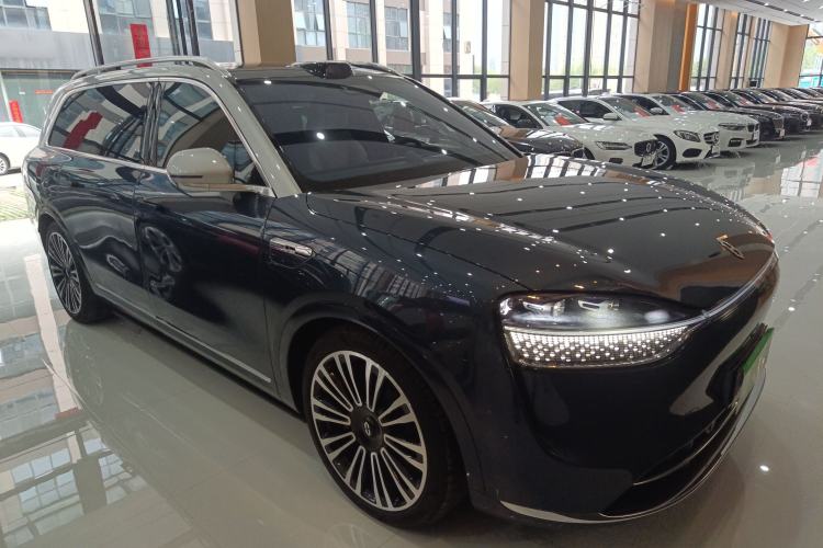 Used Hima AITO M9 2024 Range-Extended Ultra Version 52 kWh 6-Seater Model Front Right 45 Deg