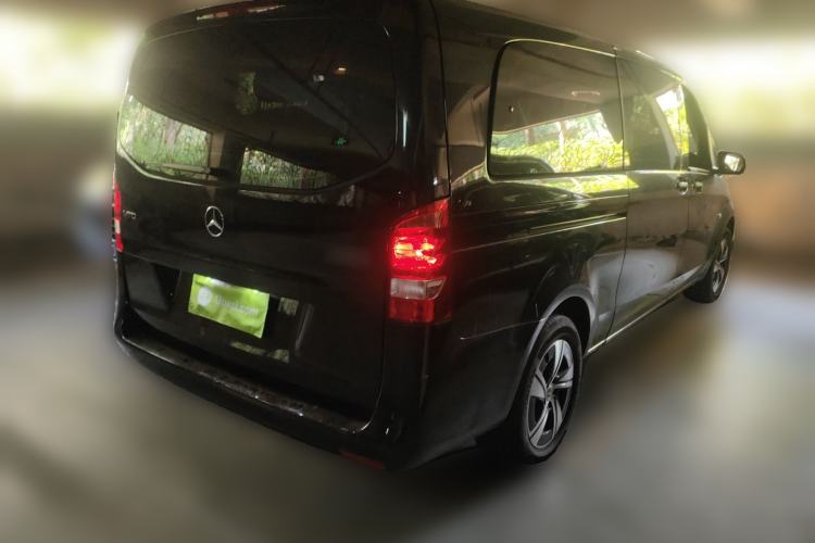 Used Mercedes-Benz Vito 2024 2.0T Elite Version 9 Seats Rear Right 45 Deg