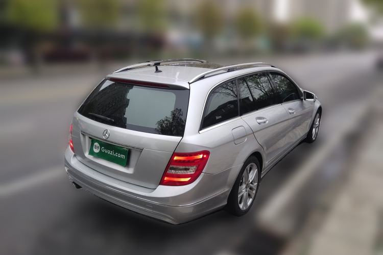 Used Mercedes-Benz C-Class 2011 C 200 Fashion Travel Edition Rear Right 45 Deg