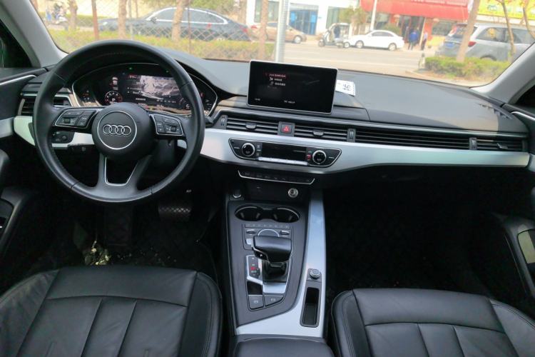 Used Audi A4L 2019 40 TFSI Ambition China VI