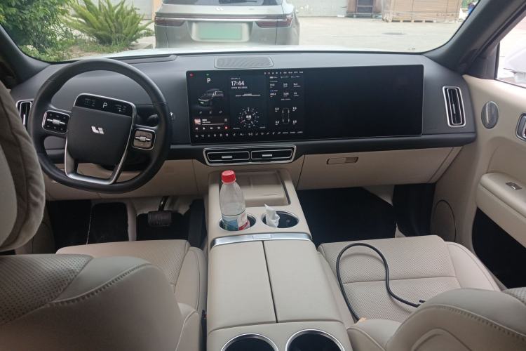 Used Li Auto L9 2023 Pro Model
