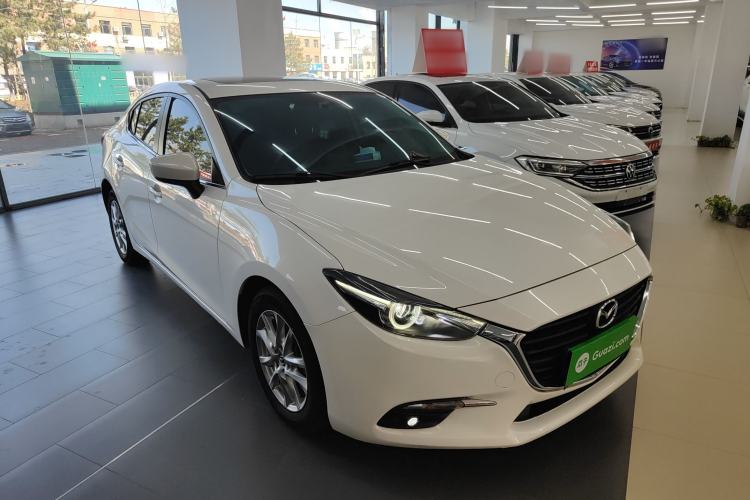 Used Mazda 3 Axela 2017 Sedan 1.5L Automatic Luxury Model Emission Standard China V
