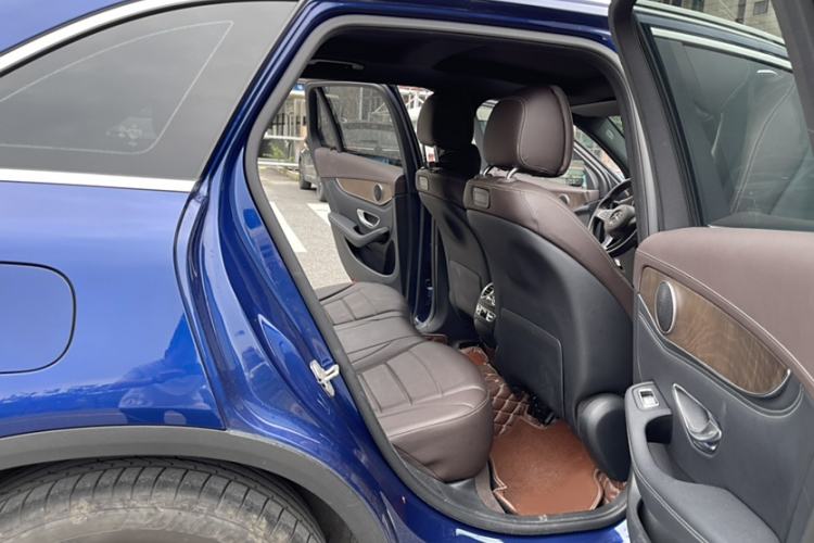 Used Mercedes-Benz GLC 2016 GLC 300 4MATIC Dynamic Model