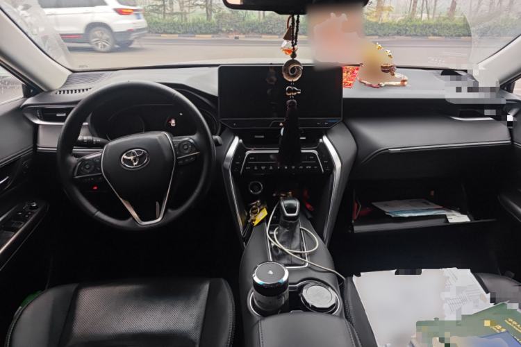 Used Toyota Harrier 2022 2.0L CVT Two-Wheel Drive Deluxe Edition