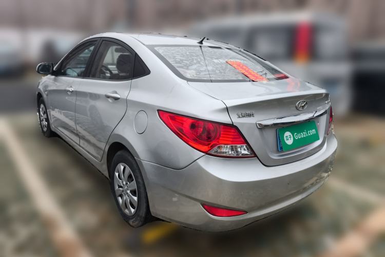 Used Hyundai Verna (older generation) 2010 Sedan 1.4L Manual Comfort GS
