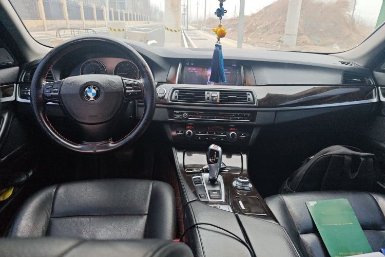 Used BMW 5 Series 2014 525Li Leading Model