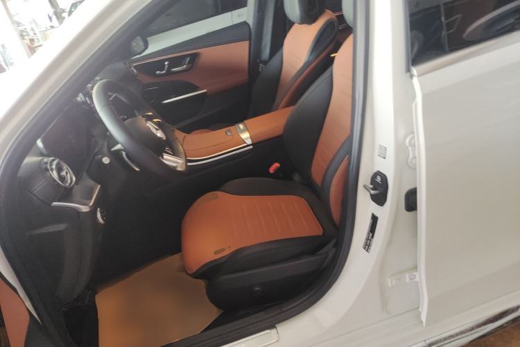 Used Mercedes-Benz C-Class 2024 Restyled C 260 L Sport Edition Left Front Seat