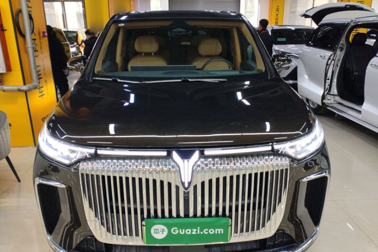 Used VOYAH Dream 2025 PHEV Four-Wheel-Drive Flagship Kunpeng Edition
