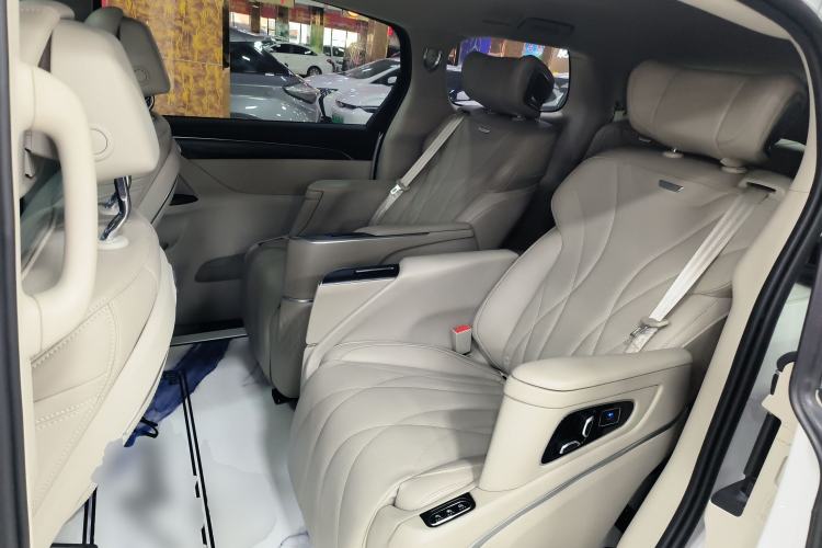 Used Buick GL8 2023 ES Lu Zun Comfort Model