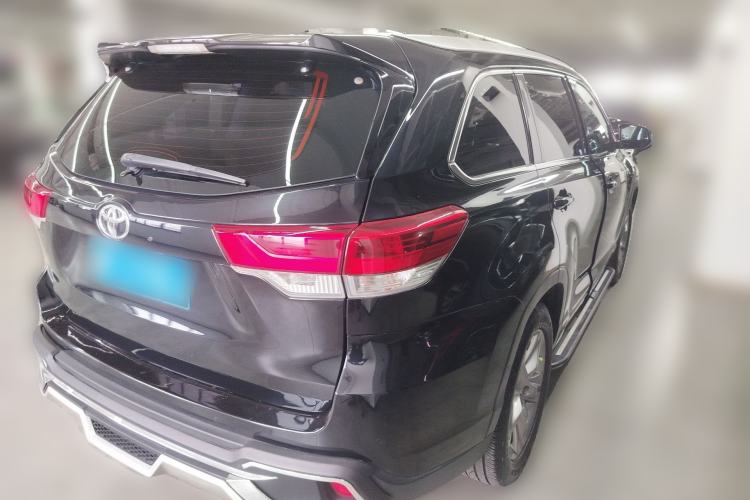 Used Toyota Highlander 2018 2.0T Four-Wheel Drive Luxury Version 7 Seats China VI Standard Rear Right 45 Deg