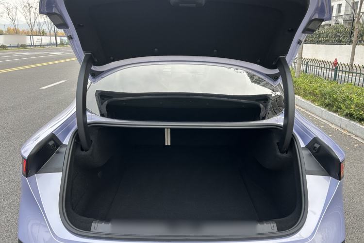 Used Lynk & Co 07 2024 EM-P 126 Long-Range Intelligent Driving Ultra
