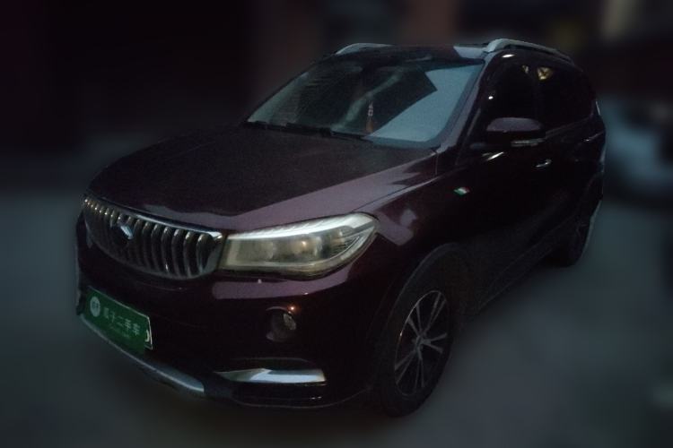 Used SWM X7 2016 1.8L Manual Luxury Edition 7 Seats