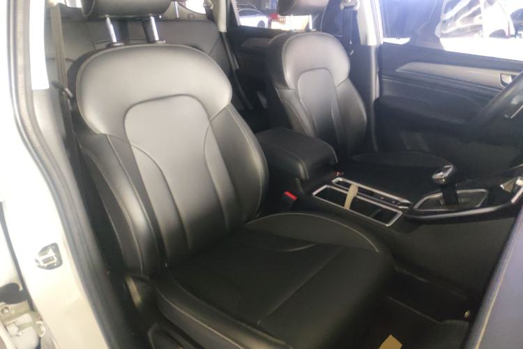 Used Haval M6 2021 PLUS 1.5T DCT Luxury Smart Connectivity Model
