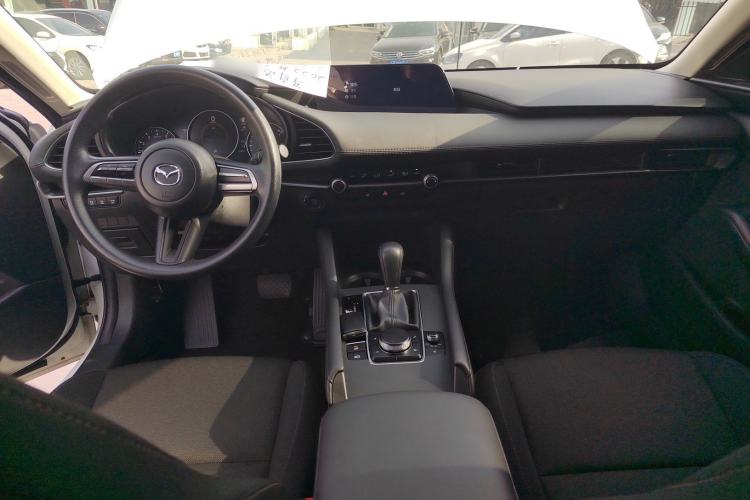 Used Mazda 3 Axela 2021 2.0L Automatic Zhiqing Edition
