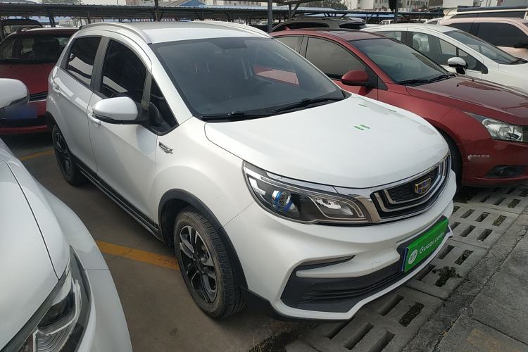 Used Geely Auto Vision X3 2019 Upgraded Model 1.5L Manual Elite Version
