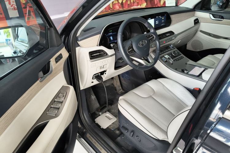 Used Hyundai Palisade 2021 3.5L Automatic 4x4 GLS Driver Seat