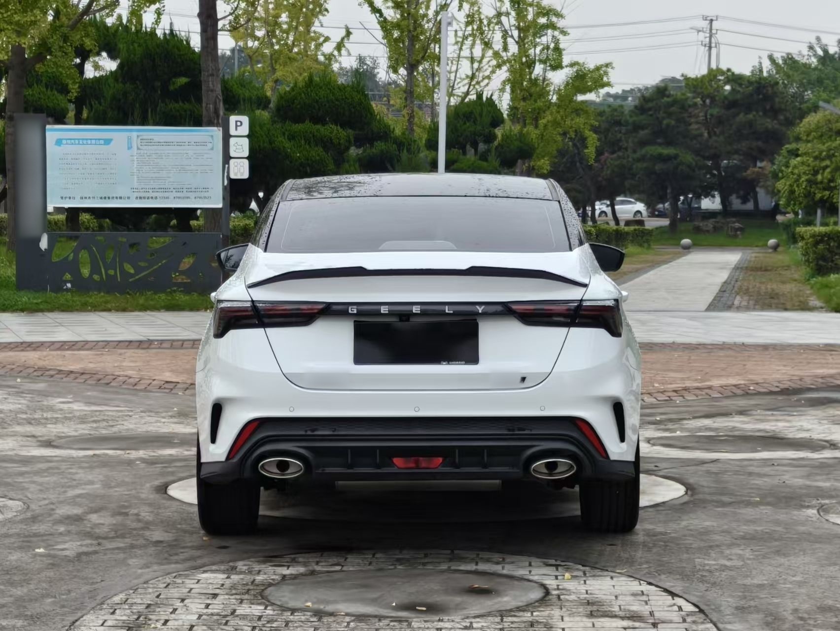 Geely Auto Binray 2024 Binrui COOL 1.5T DCT Longteng Edition — снимка 15
