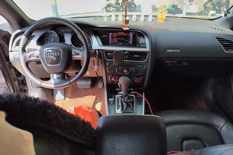 Used Audi A5 2010 2.0TFSI Cabriolet
