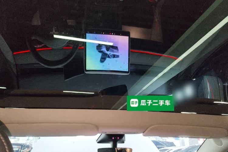 Used Tesla Model Y 2023 Rear-Wheel-Drive Version Headliner