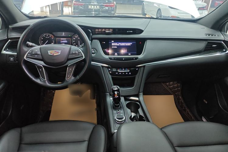 Used Cadillac XT5 2021 28T Luxury Model
