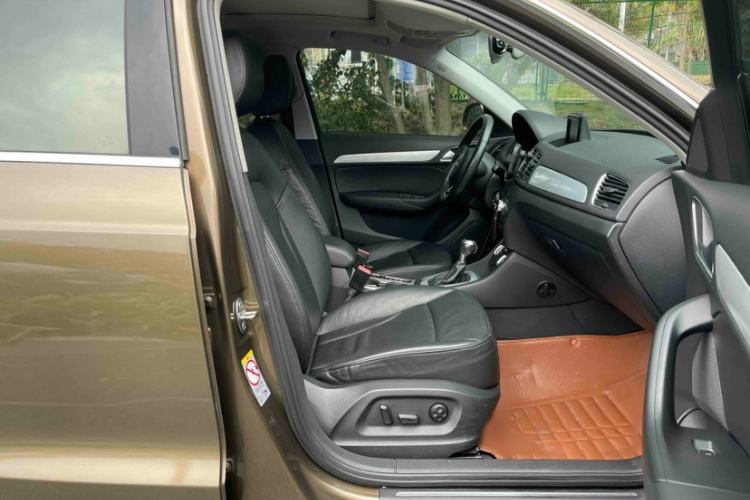 Used Audi Q3 2015 35 TFSI Comfort Model