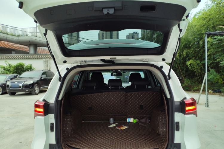 Used JETOUR X70 2019 1.5T DCT Joyride Edition Trunk