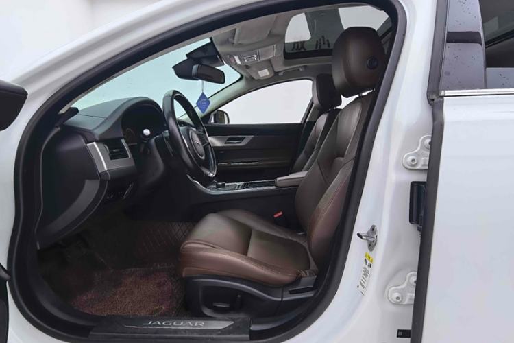 Used Jaguar XFL 2018 XFL 2.0T 250 PS Luxury Edition