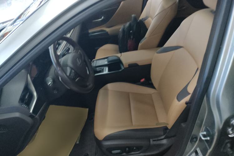 Used Lexus ES 2020 200 Excellence Edition
