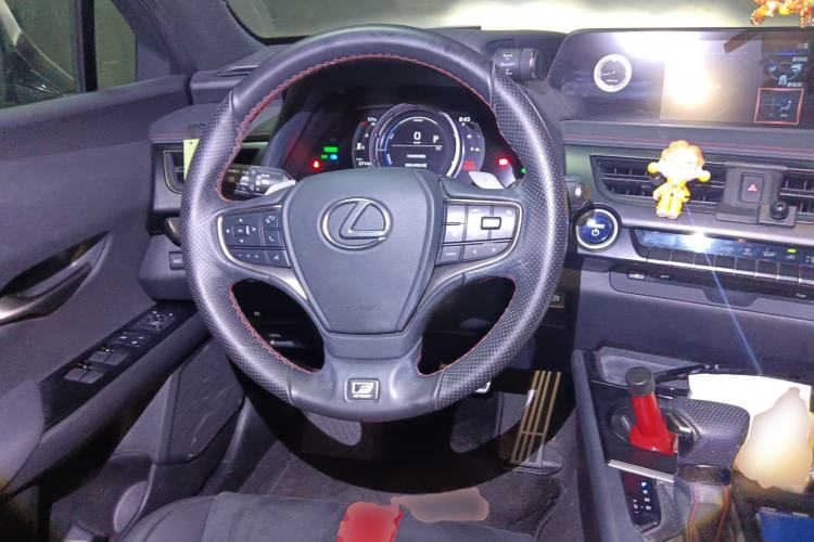 Used Lexus UX 2020 Revised Version 260h F SPORT Edition
