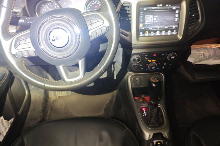 Used Jeep Compass 2017 200T Automatic Family Edition