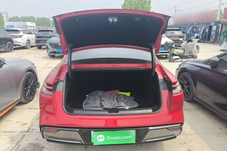 Used Geely Galaxy E8 2024 665 km Range Rear-Drive Starship Long-Range Version Trunk