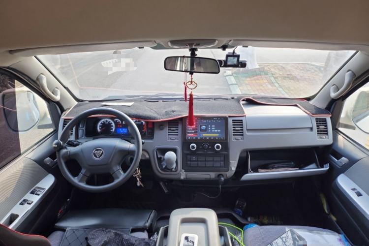 Used Foton Scenic G7 2020 2.4L Commercial Version Long Wheelbase High-Roof 5-Seater Van China VI Emission Standard 4K22D4M
