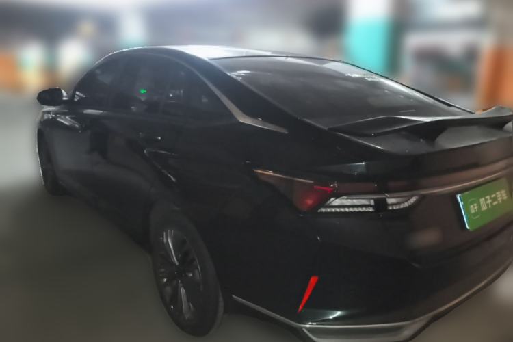 Used Dongfeng Aeolus Yixuan MAX 2023 1.5T Ultra-Stylish Trendsetting Dad Edition