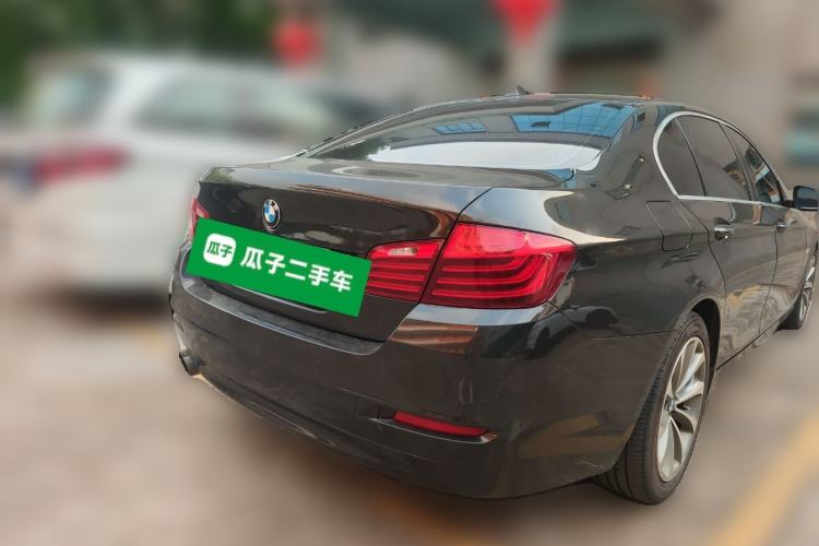Used BMW 5 Series 2017 525Li Leading Model Rear Right 45 Deg