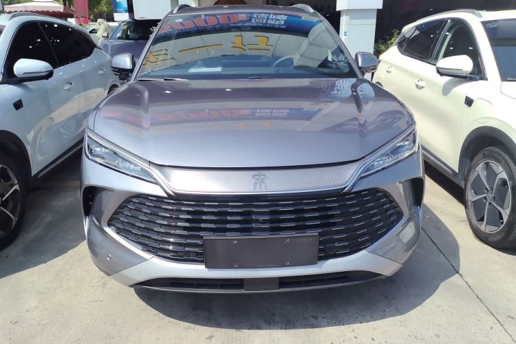 Used BYD Song L DM-i 2025 Intelligent Driving Version 112 km Beyond-Range Type Front