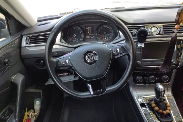 Used Volkswagen Passat 2017 330TSI DSG Luxury Edition