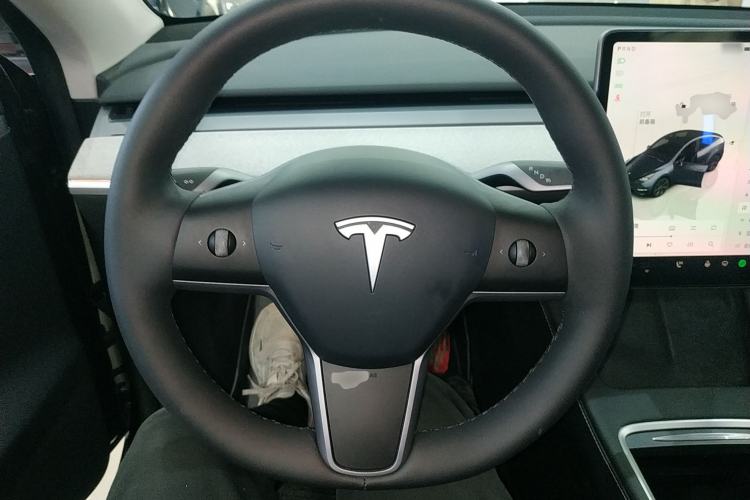 Used Tesla Model Y 2024 Rear-Wheel-Drive Version