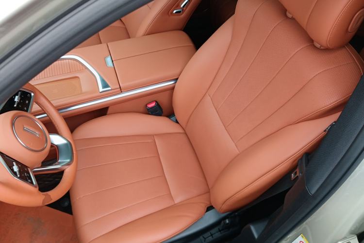 Used Wey Lanshan 2023 Four-Wheel Drive Ultra-Long Range Version
