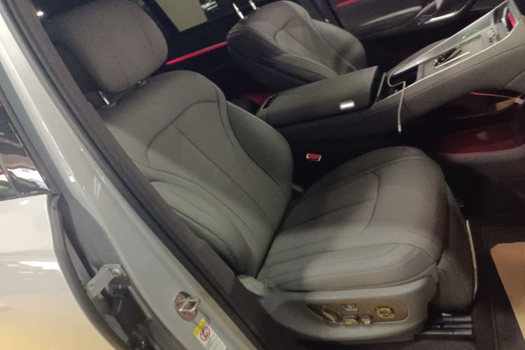 Used Denza N9 2025 Flagship Model