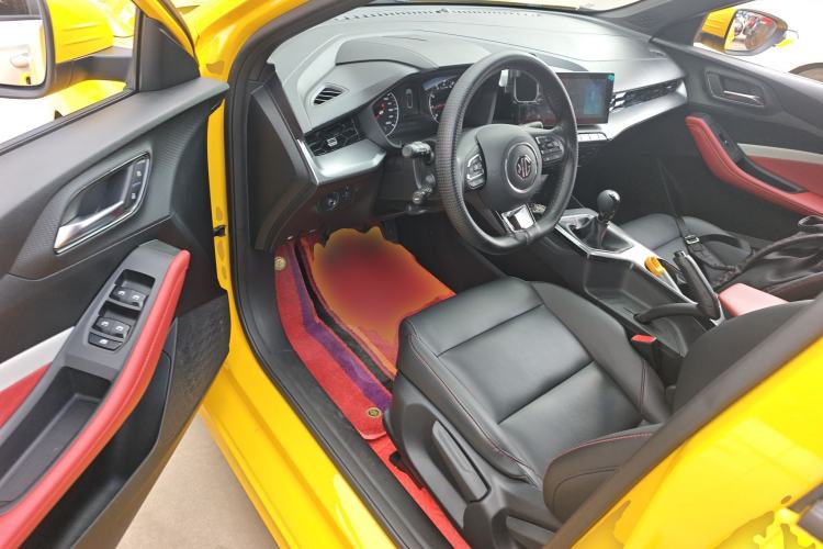 Used MG 5 2021 180 DVVT Manual Youth Luxury Edition