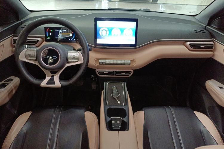 Used BYD Seagull 2024 Honor Edition 305km Dynamic Version Center Console