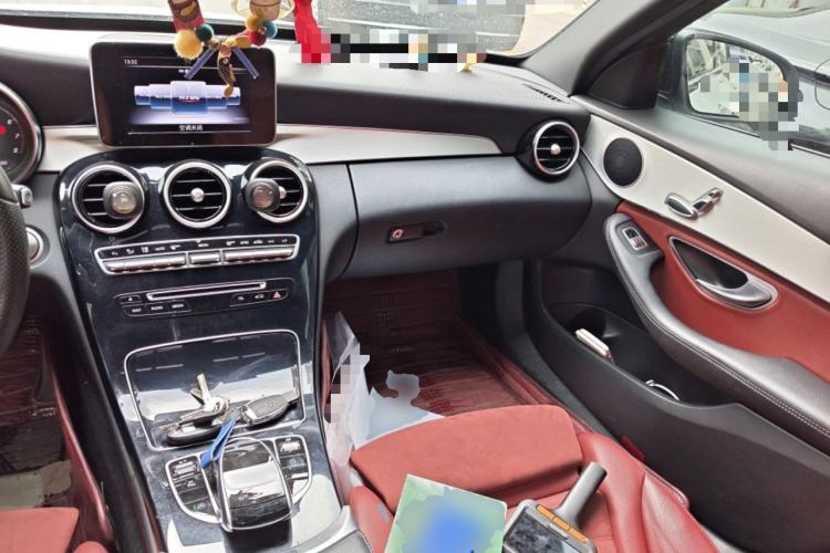 Used Mercedes-Benz C-Class 2018 C 200 Sport Edition Steering Wheel